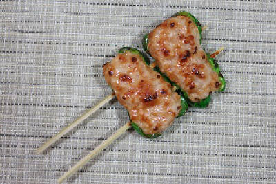 ピーマン肉詰串