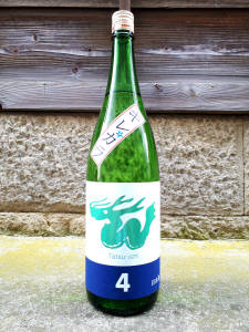 辰泉純米吟醸　夏のキレ☆カラ　1.8L