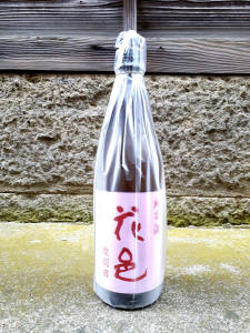 花邑　純米酒陸羽田720ml